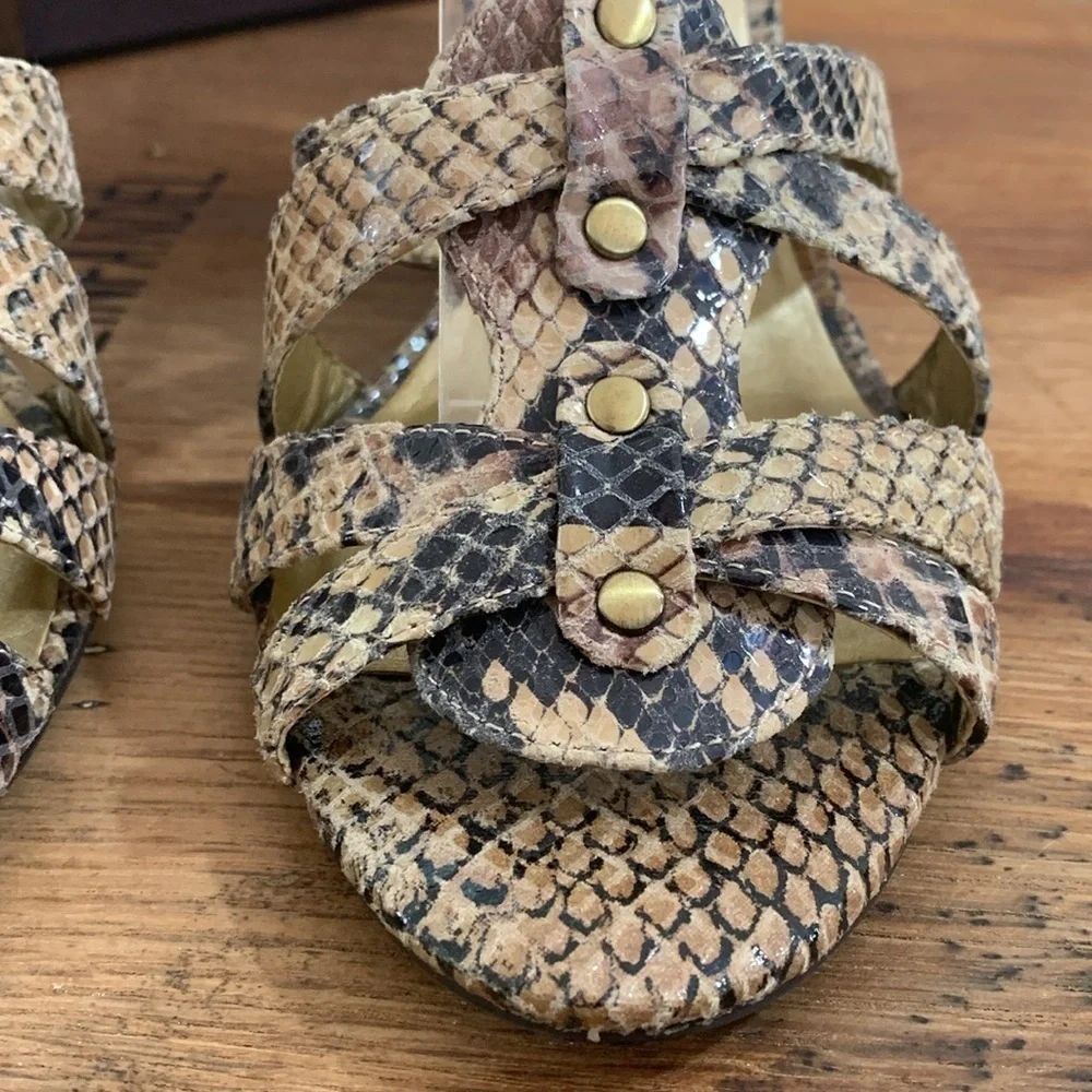 Dana Buchman | NIB Vala Snake Embossed Leather Strappy Stacked Wedge Heels 6.5 M